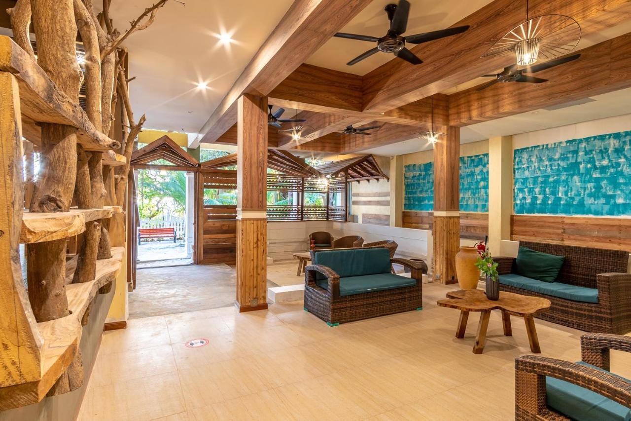 West Sands Ukulhas Island Exterior photo