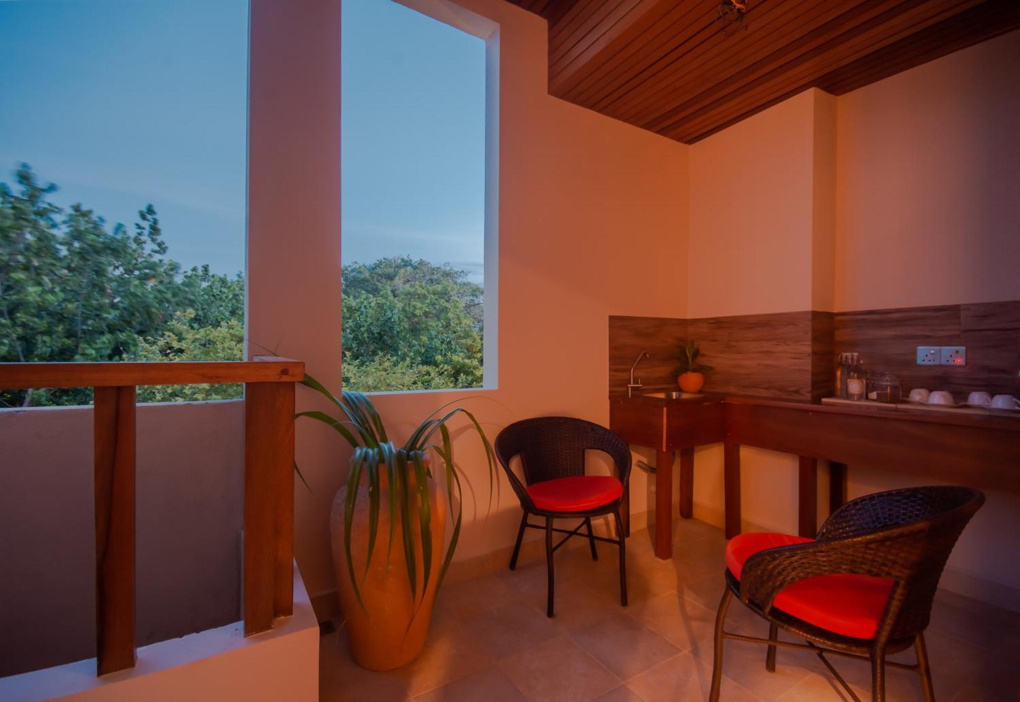 West Sands Ukulhas Island Room photo